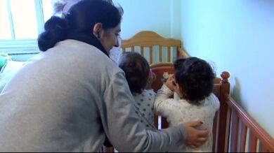 Unos padres gallegos se quedan sin una ayuda familiar por cuatro euros