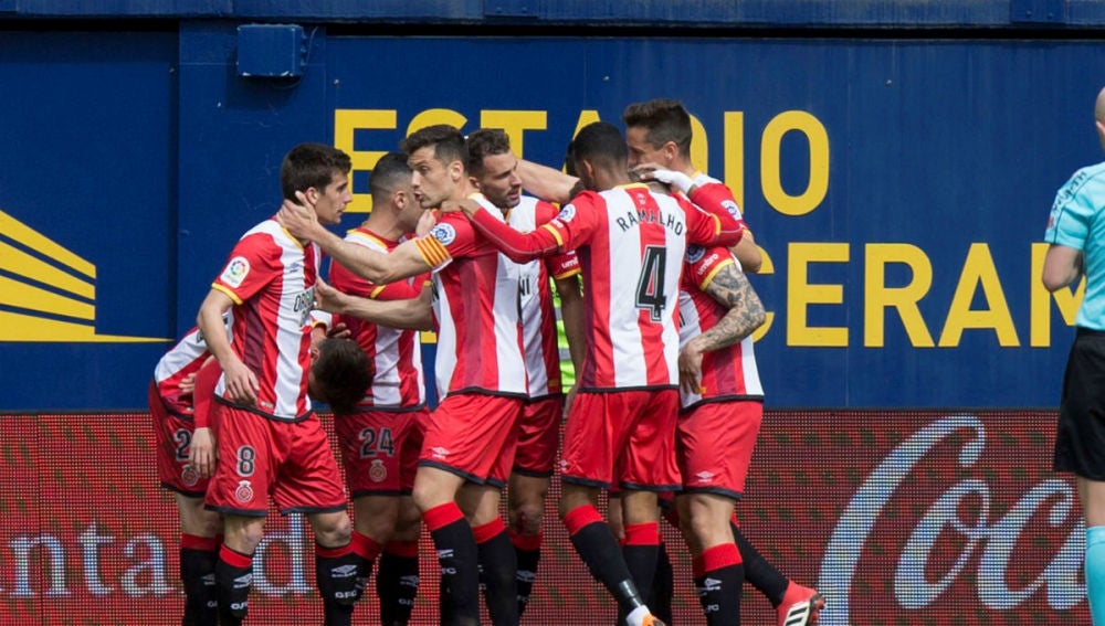 El Girona celebra un gol