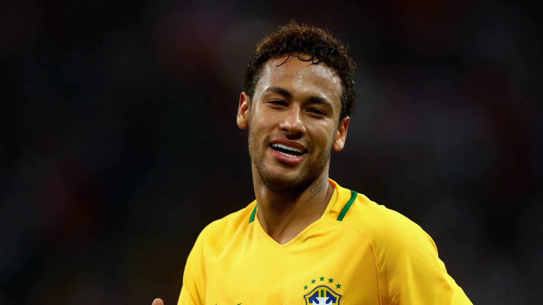Neymar, con Brasil Neymar, con Brasil