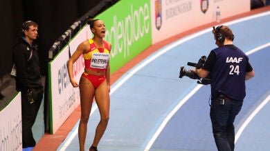 Ana Peleteiro gana el bronce en los Mundiales en pista cubierta en triple salto