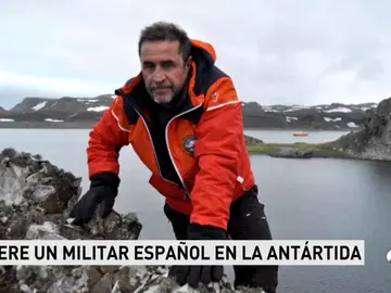 Fallece un militar español en la Antártida al caer al mar de forma accidental del buque 'Hespérides' Fallece un militar español en la Antártida al caer al mar de forma accidental del buque 'Hespérides'