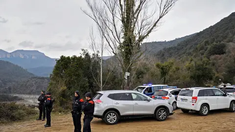 Mossos d'Esquadra durante la reconstrucción Mossos d'Esquadra durante la reconstrucción
