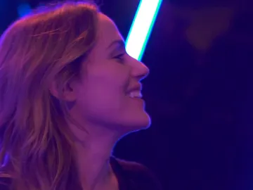 Una emocionada Irene Montalá vive desde el público la victoria de su pareja Miquel Fernández Una emocionada Irene Montalá vive desde el público la victoria de su pareja Miquel Fernández