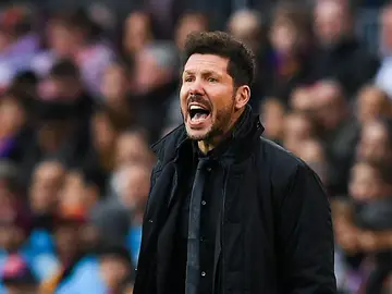 Simeone, en la banda del Camp Nou Simeone, en la banda del Camp Nou