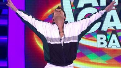 Arturo Valls llena de energía el plató de '¡Ahora Caigo!' con unos bailes muy seductores