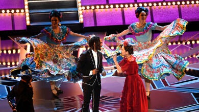 Gael García Bernal y 'Remember Me' de 'Coco' nos sacan una lágrima en los Oscar 2018