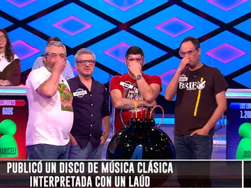 'Los Lobos' se despistan con una pregunta musical 'Los Lobos' se despistan con una pregunta musical