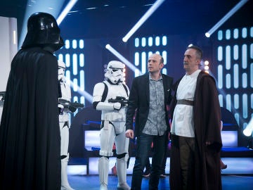 Santi Rodríguez nos sumerge en ‘Star Wars’  para luchar contra el lado oscuro como Los Jedis en 'Hipnotízame'