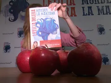 Leticia Dolera presenta su libro “Morder la manzana”, una guía de la revolución feminista Leticia Dolera presenta su libro “Morder la manzana”, una guía de la revolución feminista