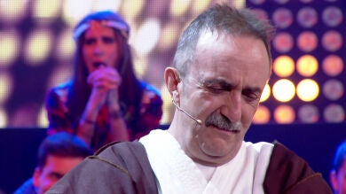 El Monaguillo hace llorar a Santi Rodríguez en 'Hipnotízame'