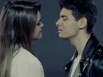 Amaia y Alfred en el vídeo de 'Tu Canción'