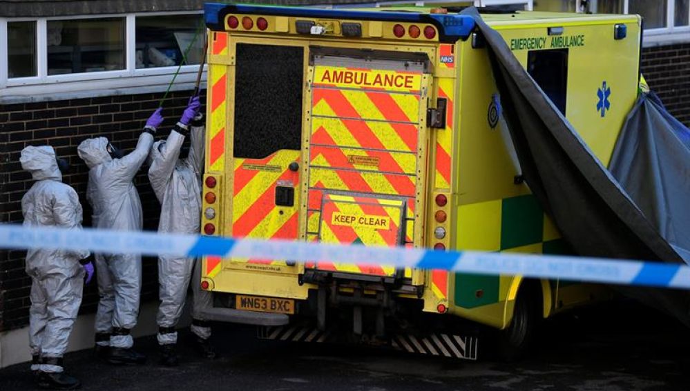 Precintan la ambulancia donde se trasladó a Sergei Skripal