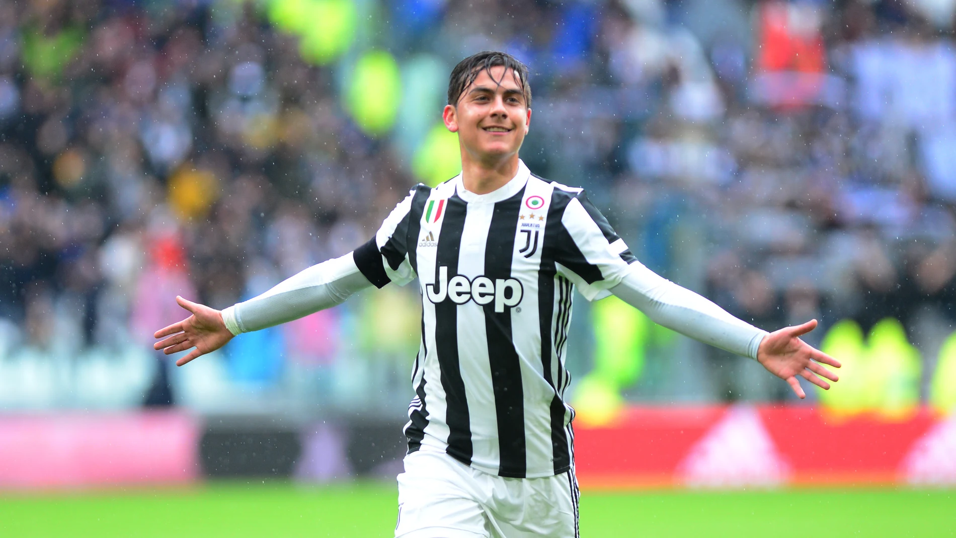 Dybala celebrando un gol Dybala celebrando un gol