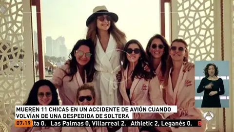 Mueren once mujeres en un accidente de avión en Irán Mueren once mujeres en un accidente de avión en Irán