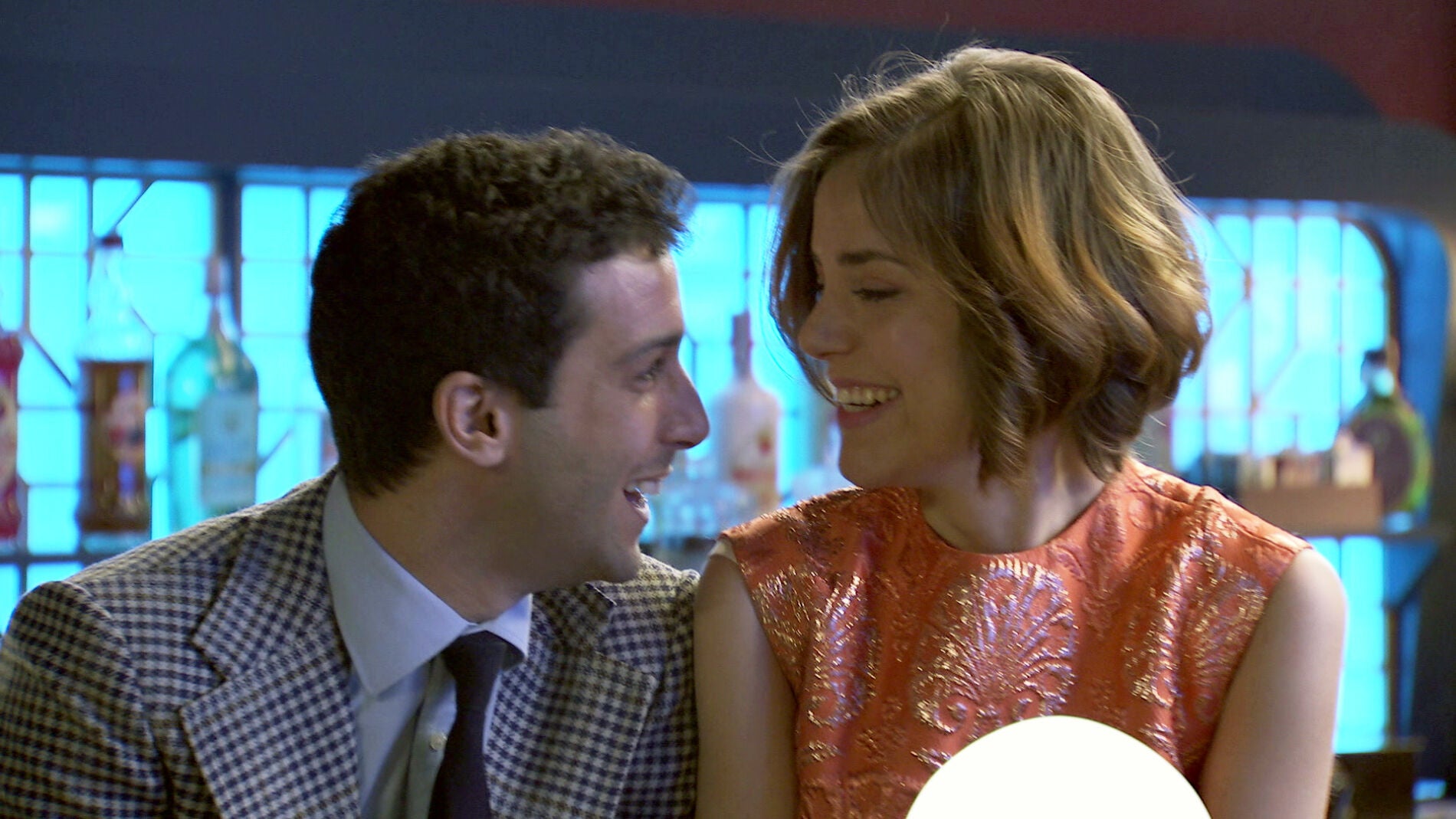 La complicidad entre Laura e Ignacio despierta los celos de Mar&iacute;a