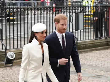 El look que ha escogido Meghan Markle para su primer acto con la Reina El look que ha escogido Meghan Markle para su primer acto con la Reina