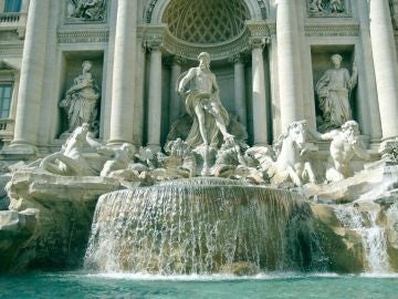 Fontana di Trevi Fontana di Trevi