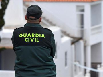 Imagen de un agente de la Guardia Civil