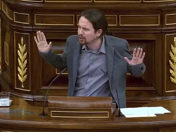 Iglesias le pide a Rajoy "empatía" con españoles "que se han matado a trabajar" y merecen pensiones dignas Iglesias le pide a Rajoy "empatía" con españoles "que se han matado a trabajar" y merecen pensiones dignas