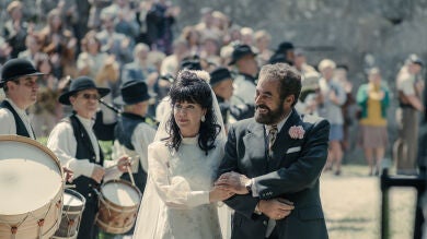 Oubiña celebra por todo lo alto su boda con Esther Lago