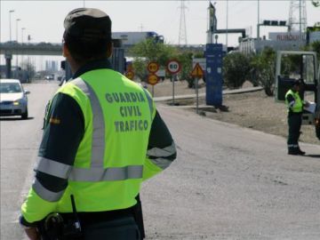 Imagen de un agente de la Guardia Civil de tráfico