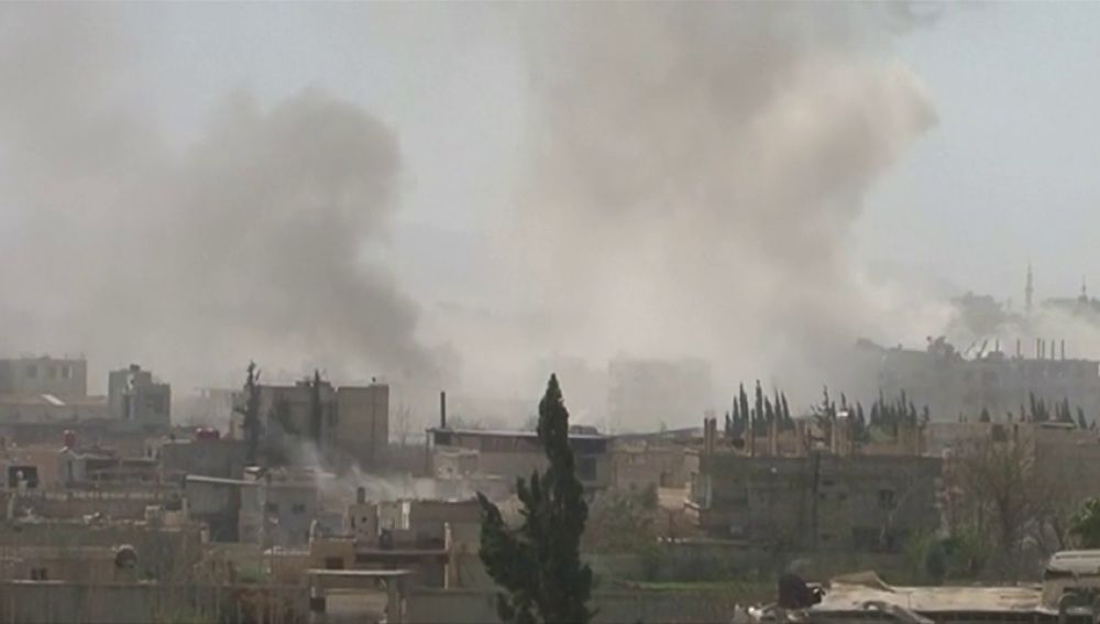 Continúa la evacuación de civiles de feudo opositor de Guta Oriental en Siria