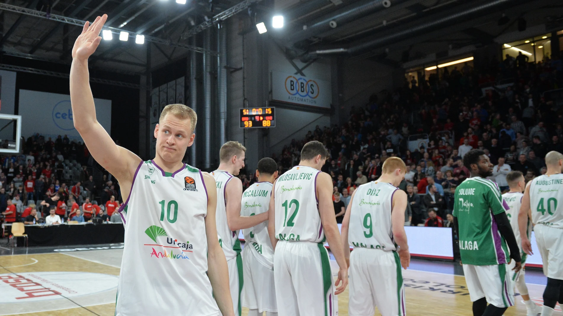 Los jugadores del Unicaja tras caer eliminados en la Euroliga Los jugadores del Unicaja tras caer eliminados en la Euroliga