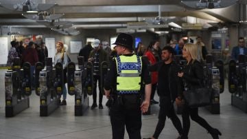 Cadena perpetua para el terrorista que colocó una bomba en el metro de Londres