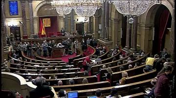 Pleno en el Parlament de Cataluña Pleno en el Parlament de Cataluña