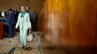 Cifuentes reaparece este lunes en el comité de la dirección del PP de Madrid en medio de la polémica por su máster