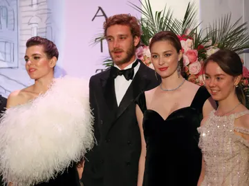 Carlota Casiraghi, Pierre Casiraghi, Beatrice Borromeo y Alejandra de Hannover Carlota Casiraghi, Pierre Casiraghi, Beatrice Borromeo y Alejandra de Hannover