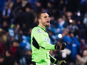 Pau López, durante un partido con el Espanyol