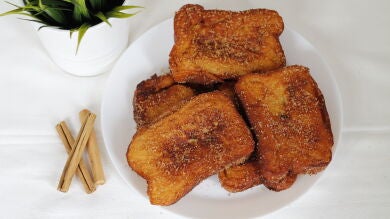 Torrijas aptas para celiacos e intolerantes a la lactosa: una receta fácil y rapidísima