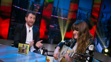 Rozalén dedica a sus padres una canción de amor en 'El Hormiguero 3.0'