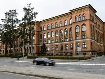 Vista del exterior del Tribunal Administrativo del estado federado de Schleswig-Holstein. Vista del exterior del Tribunal Administrativo del estado federado de Schleswig-Holstein.