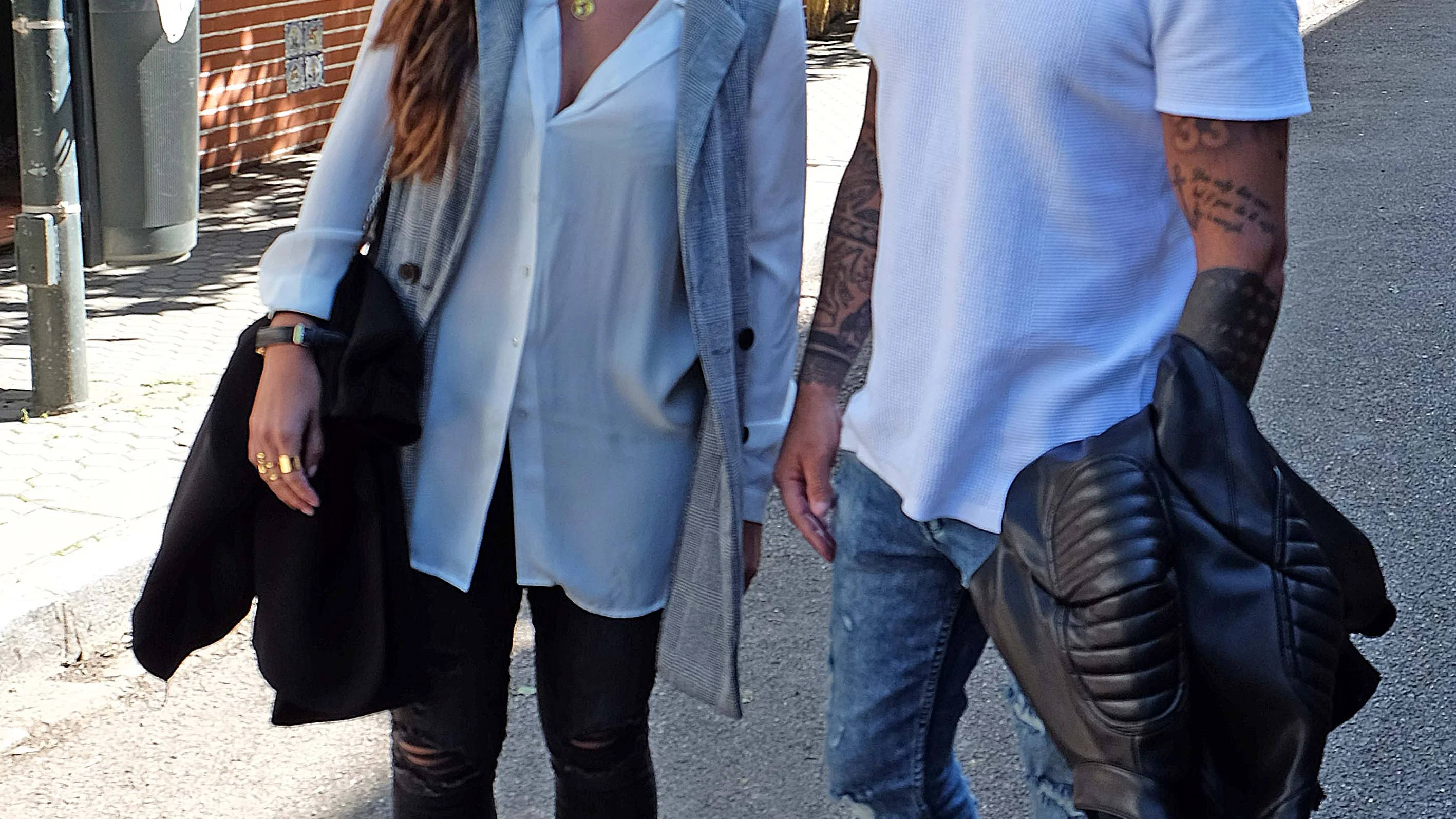 Anabel Pantoja presume de nuevo novio en Sevilla Disfruta junto a Omar Sánchez de la Semana Santa