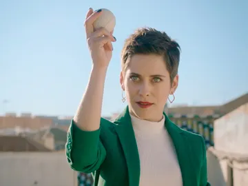 'Allí Abajo' estrena cabecera con la nueva imagen de María León para la cuarta temporada 'Allí Abajo' estrena cabecera con la nueva imagen de María León para la cuarta temporada