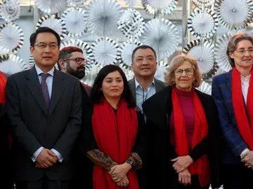 La alcaldesa de Madrid, Manuela Carmena , con la concejal del distrito de Usera, Rommy Arce La alcaldesa de Madrid, Manuela Carmena , con la concejal del distrito de Usera, Rommy Arce