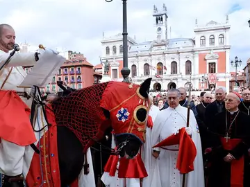 lectura del Sermón de las Siete Palabras en Valladolid lectura del Sermón de las Siete Palabras en Valladolid