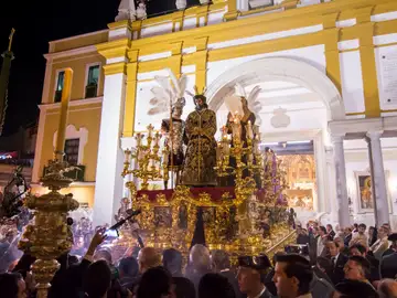 Jesús de la Sentencia en la Madrugá de Sevilla Jesús de la Sentencia en la Madrugá de Sevilla