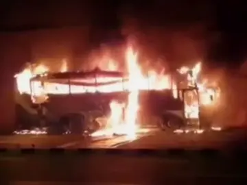 Mueren 20 personas en un accidente de autobús en el noroeste de Tailandia Mueren 20 personas en un accidente de autobús en el noroeste de Tailandia