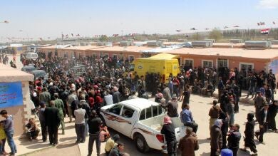 Cerca de 1.500 rebeldes sirios y sus familiares son evacuados de Guta Oriental