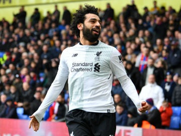 Salah celebra un gol