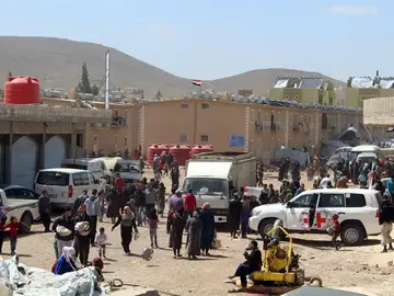 Ciudadanos desplazados de Guta Oriental se refugian en el campo Herielleh Ciudadanos desplazados de Guta Oriental se refugian en el campo Herielleh