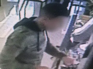 El camarero de un bar en coma tras una brutal agresión El camarero de un bar en coma tras una brutal agresión