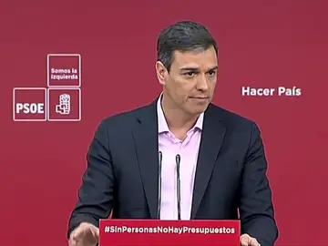 Sánchez: "Si algo demuestra al acuerdo al que han llegado PP y C's es que son lo mismo pero con distinto nombre" Sánchez: "Si algo demuestra al acuerdo al que han llegado PP y C's es que son lo mismo pero con distinto nombre"