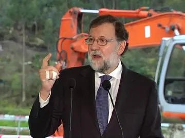 Rajoy: "Si hacemos las cosas bien podemos romper nuestro propio pronóstico y llegar a un crecimiento mayor" Rajoy: "Si hacemos las cosas bien podemos romper nuestro propio pronóstico y llegar a un crecimiento mayor"