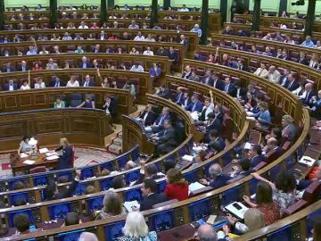 El PP pide al PSOE cinco votos al azar para aprobar Presupuestos Generales y Sánchez insiste en el 'no': "Frivolidades ninguna"