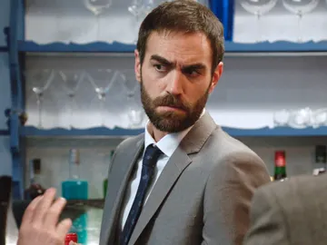 Iñaki se entera de la venta del Kaia Iñaki se entera de la venta del Kaia