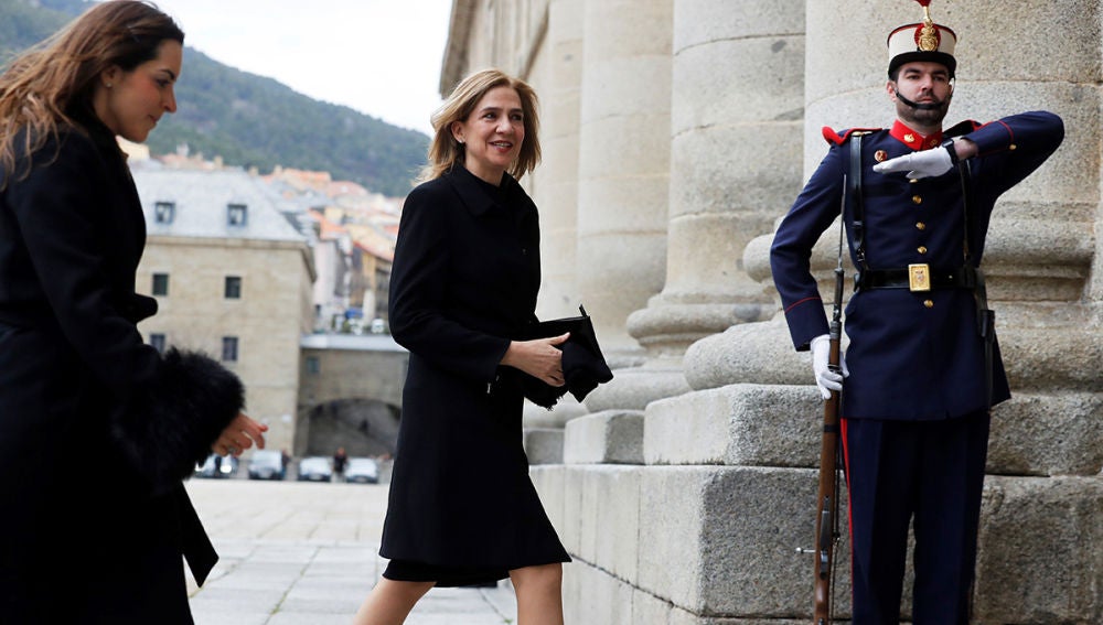 La Infanta Cristina a su llegada a El Escorial